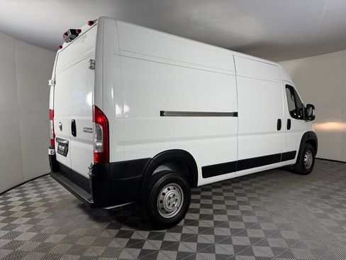 Used 2023 RAM ProMaster 2500 FWD image 7