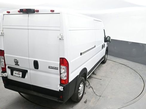 Used 2024 RAM ProMaster 2500 w/ Convenience Group FWD image 27