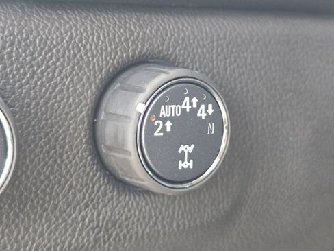 Certified 2022 GMC Canyon AT4 AWD/4WD image 9