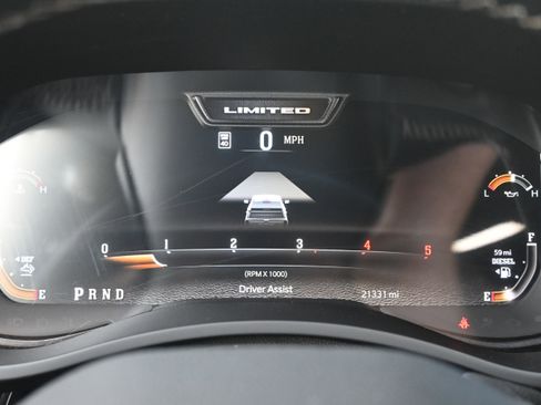 Used 2025 RAM 3500 Limited AWD/4WD image 20