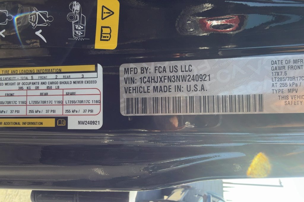 Used 2022 Jeep Wrangler Unlimited Rubicon AWD/4WD image 19