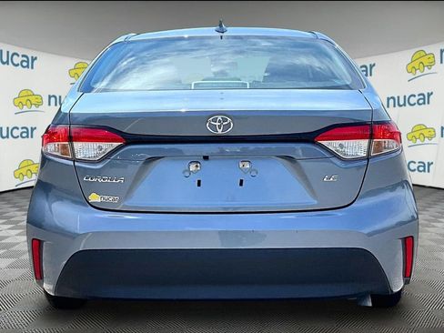 Used 2024 Toyota Corolla LE FWD image 5