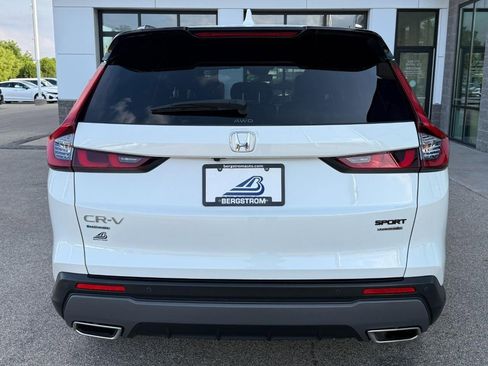 Used 2024 Honda CR-V Sport Touring image 11