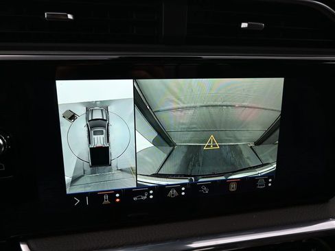 New 2026 GMC Sierra 1500 Denali w/ Technology Package image 16