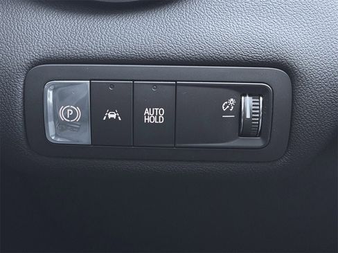 New 2026 Chevrolet Blazer EV LT image 18