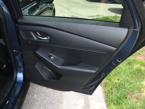 Used 2025 Honda Accord SE image 20