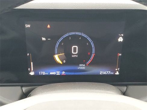 Certified 2024 Chevrolet TrailBlazer LT w/ LT Cold Weather Package image 13