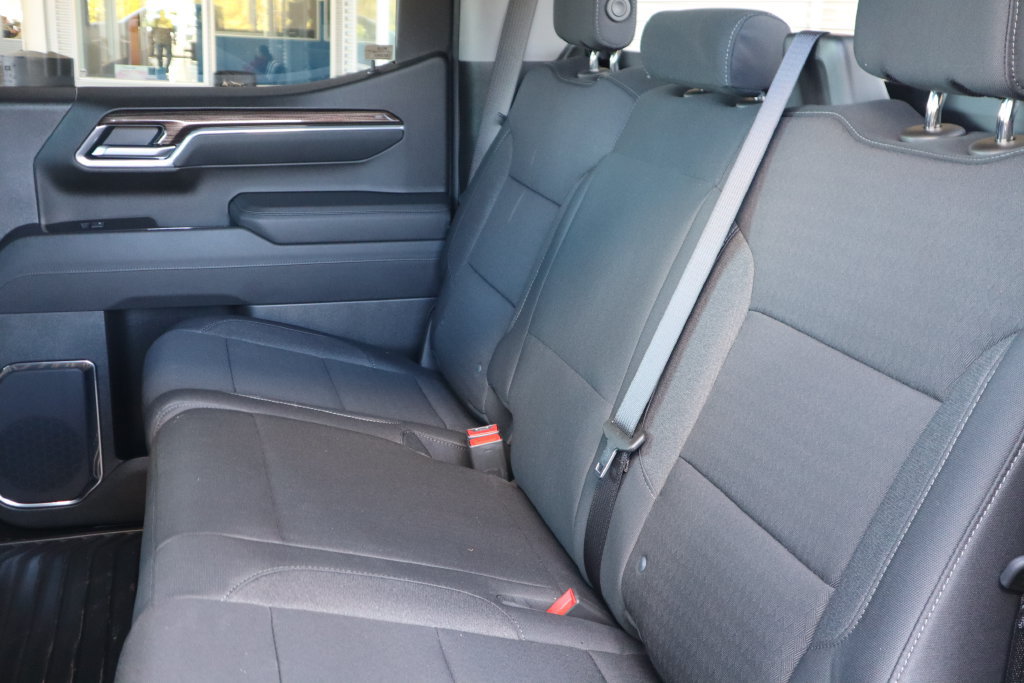 New 2026 Chevrolet Silverado 1500 RST AWD/4WD image 13