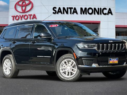 Used 2024 Jeep Grand Cherokee L Laredo w/ Luxury Tech Group I AWD/4WD image 2