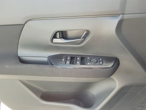 New 2026 Nissan Kicks S image 20