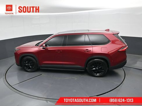 Used 2024 Toyota Grand Highlander AWD image 59