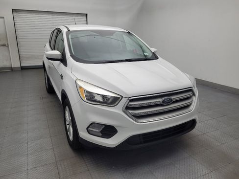 Used 2019 Ford Escape SE FWD image 14