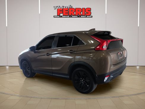 Used 2018 Mitsubishi Eclipse Cross LE AWD/4WD image 3
