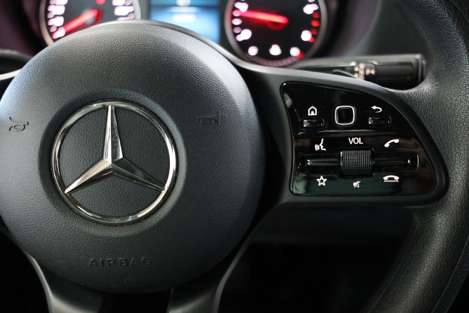 Used 2024 Mercedes-Benz Sprinter 2500 image 26