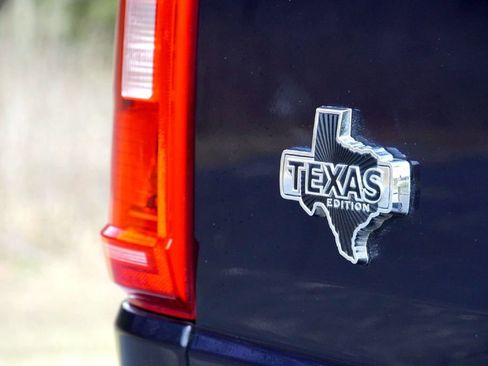 Used 2022 Ford F150 XLT w/ Equipment Group 301A Mid image 10