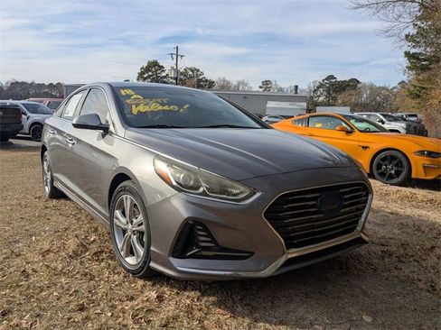 Used 2018 Hyundai Sonata SEL image 2