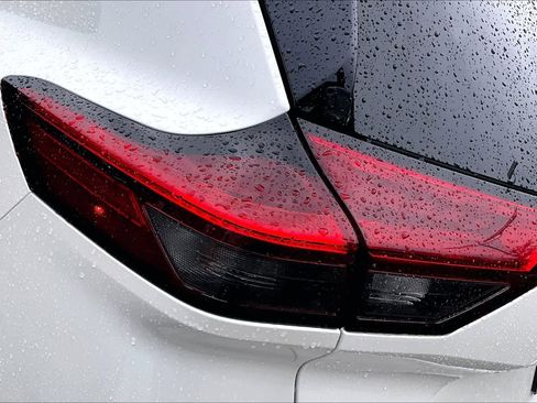 Certified 2023 Nissan Rogue SL w/ SL Premium Package FWD image 27