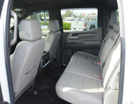 Used 2023 GMC Sierra 1500 SLT w/ SLT Convenience Package image 20