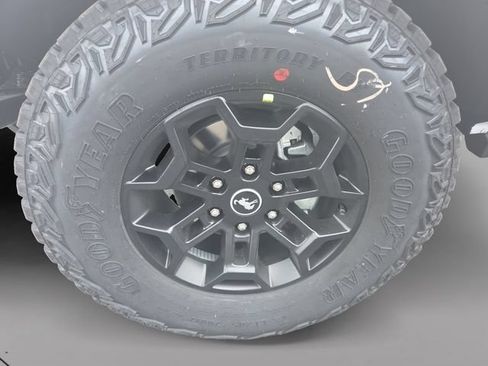 New 2026 Ford Bronco Badlands AWD/4WD image 38