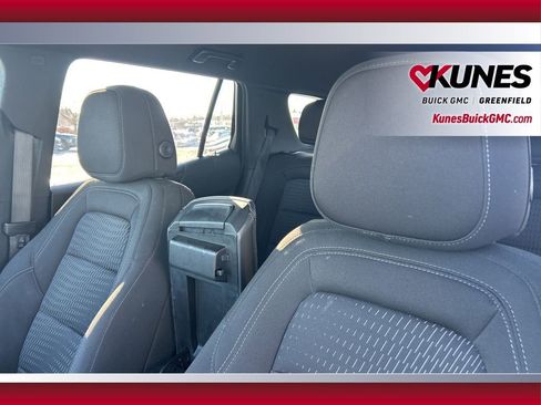 Used 2025 Chevrolet Equinox LT image 13