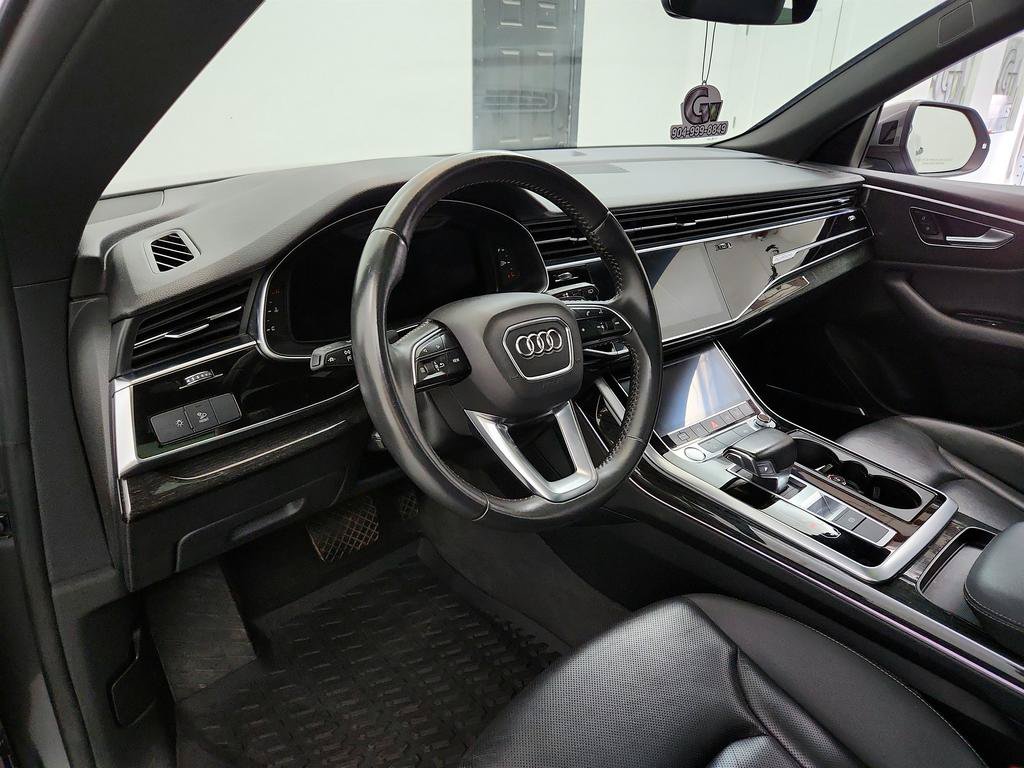 Used 2019 Audi Q8 Premium Plus w/ Premium Plus AWD/4WD image 13