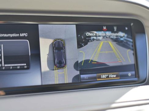 Used 2016 Mercedes-Benz S 550 Sedan w/ Sport Package w/ Sport Package image 18