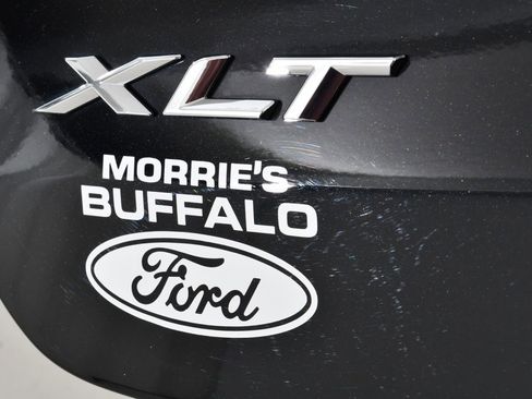 Used 2022 Ford Explorer XLT w/ Equipment Group 202A image 24