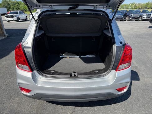 Used 2019 Chevrolet Trax LS w/ Tint and Cruise Package image 6