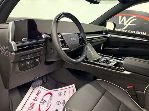 Used 2026 Cadillac Escalade Sport w/ Touring Package image 11