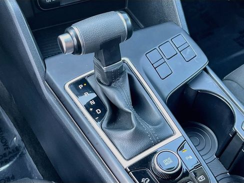 Certified 2024 Kia Sportage LX FWD image 25