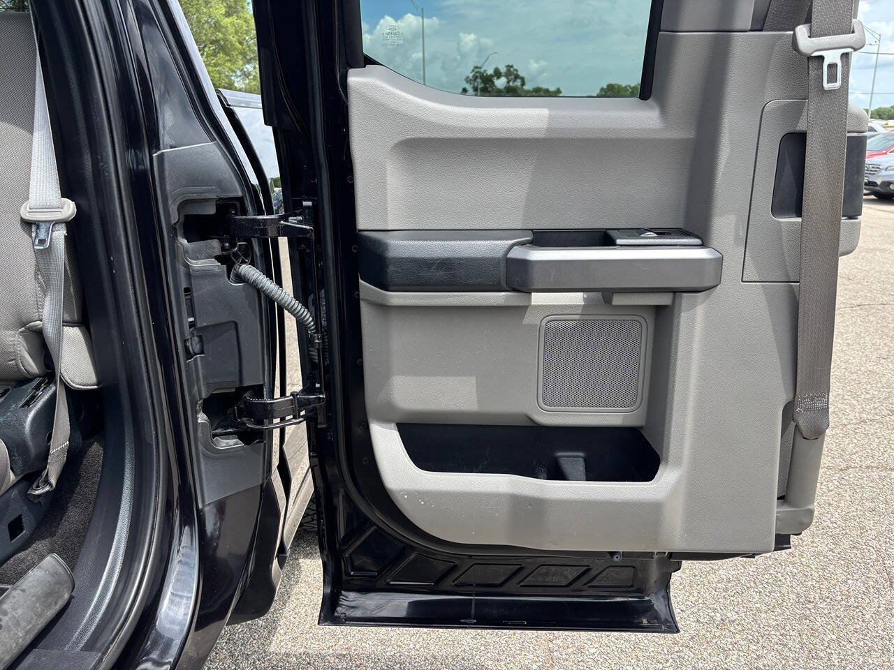 Used 2019 Ford F150 XLT AWD/4WD image 19