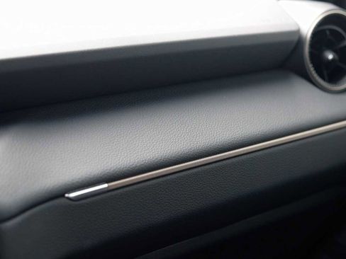 Used 2025 Toyota Land Cruiser image 37