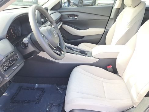 New 2026 Honda Accord LX image 17