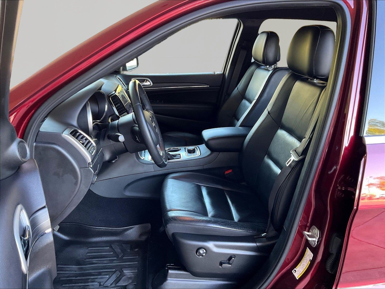 Used 2019 Jeep Grand Cherokee Limited AWD/4WD image 20