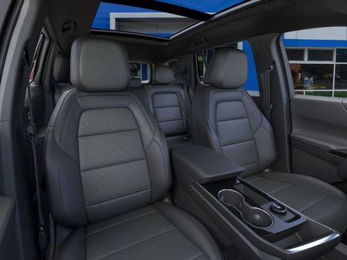 New 2026 Chevrolet Equinox LT w/ Convenience Package II image 16