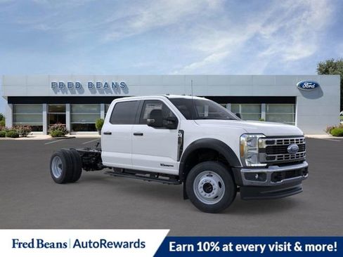 New 2025 Ford F450 XL image 1