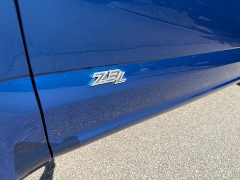 Used 2022 Ford F350 Platinum AWD/4WD image 11