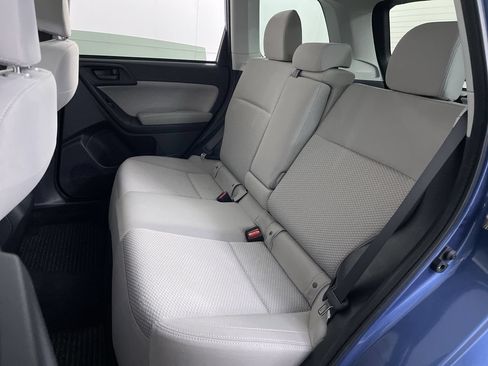 Used 2017 Subaru Forester 2.5i Premium w/ Popular Package #2A AWD/4WD image 21