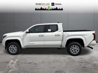New 2026 Toyota Tacoma SR5