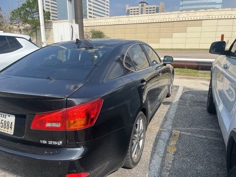 Used 2008 Lexus IS 250 image 2