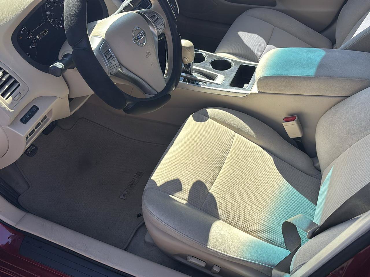 Used 2013 Nissan Altima 2.5 S FWD image 9