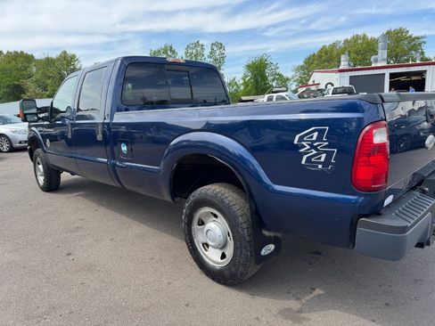 Used 2011 Ford F250 XLT AWD/4WD image 10