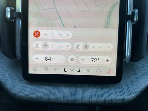 New 2026 Volvo EX30 Cross Country Ultra image 18