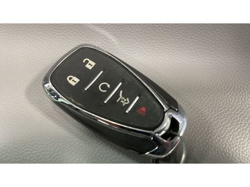 Used 2019 Chevrolet Equinox LT image 18