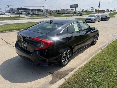 Used 2018 Honda Civic EX-L image 5