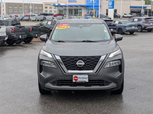 Certified 2023 Nissan Rogue SV AWD/4WD image 2