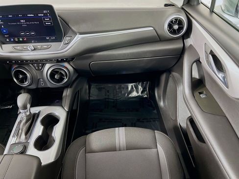 Certified 2024 Chevrolet Blazer LT image 16