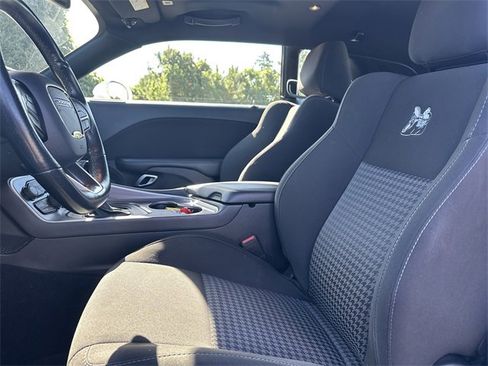 Used 2020 Dodge Challenger R/T Scat Pack image 9