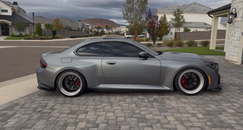 Used 2025 BMW M2 w/ Lighting Package RWD image 4