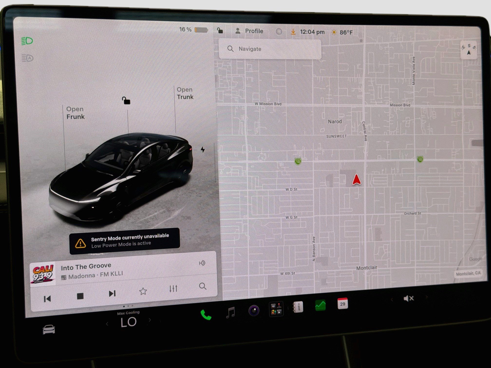 Used 2026 Tesla Model Y 2WD image 9